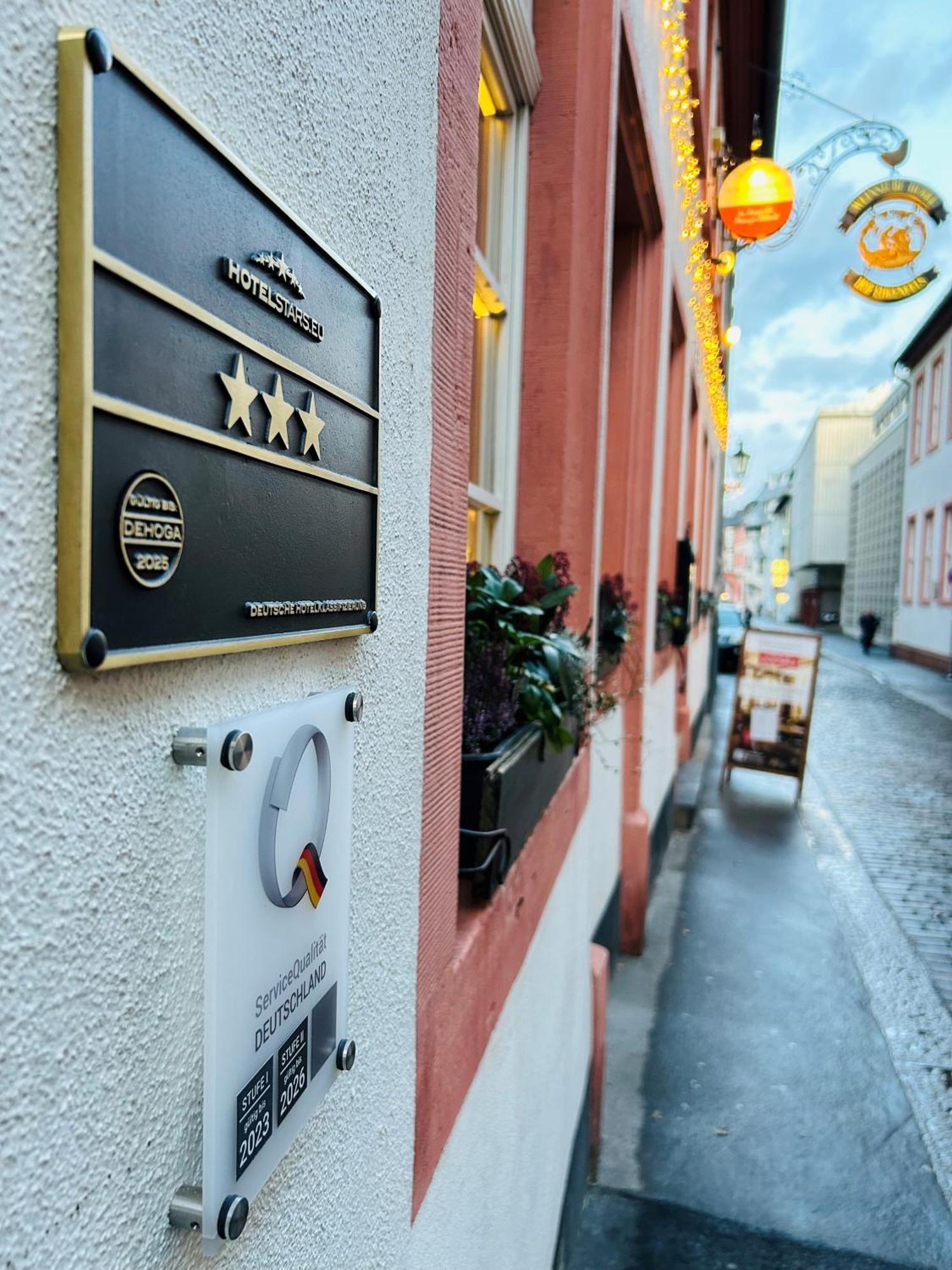 Hotel Hof Ehrenfels 3*
